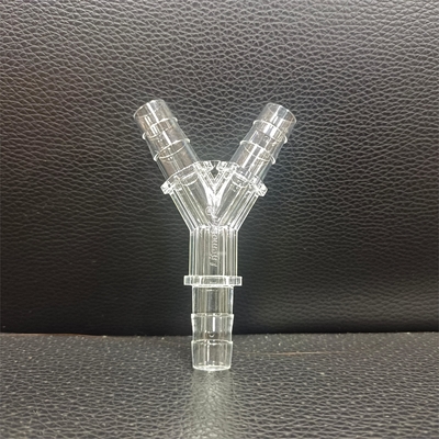Cristal claro: o artesanato da moldagem por injecção de tubos de plástico branco transparente